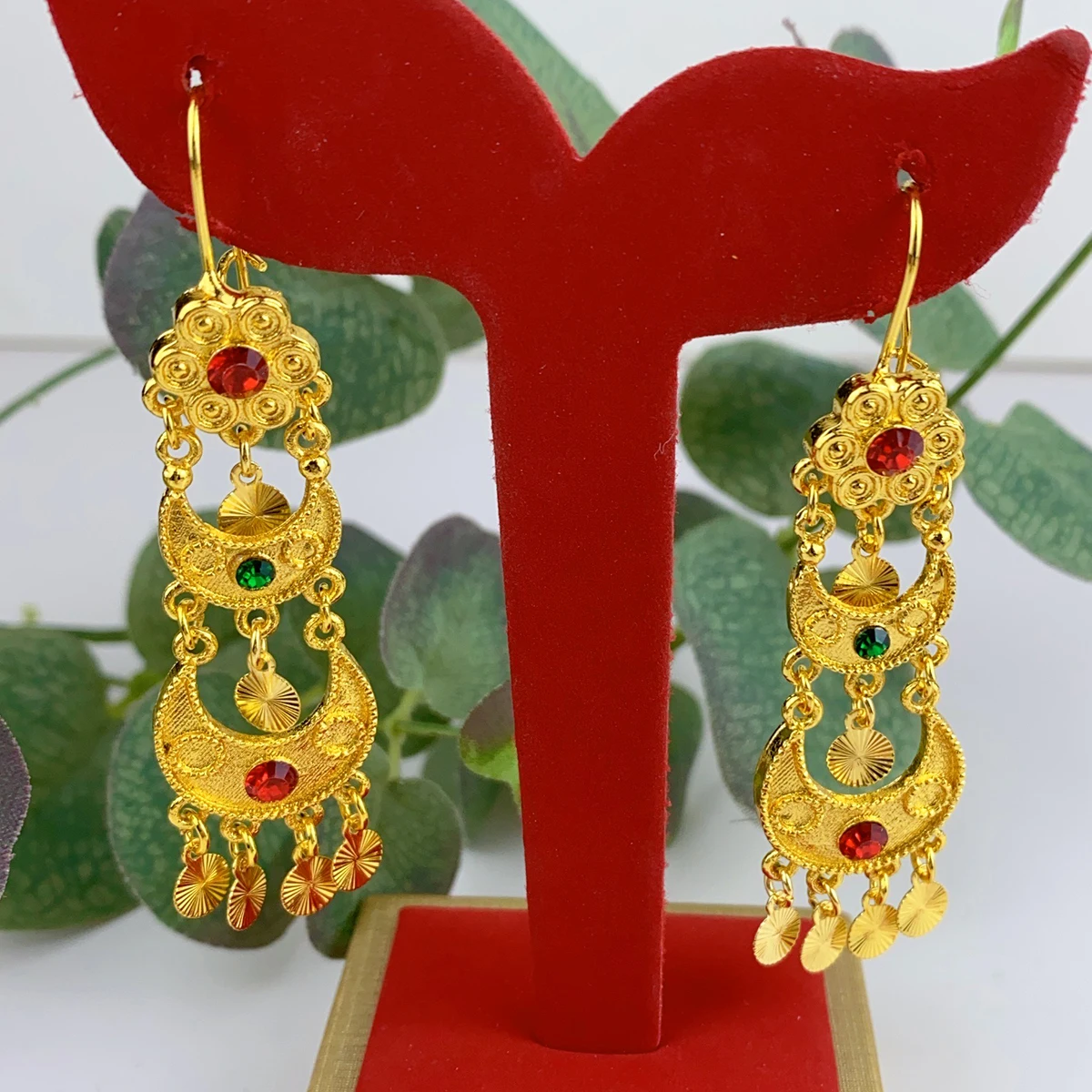 여자를위한 인도 드롭 매달려 귀걸이 쥬얼리 24K 골드 - Ethnic Fashion India 리뷰 및 가격
